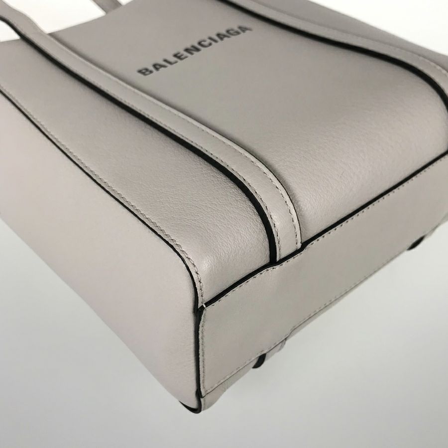 バレンシアガ トートバッグ