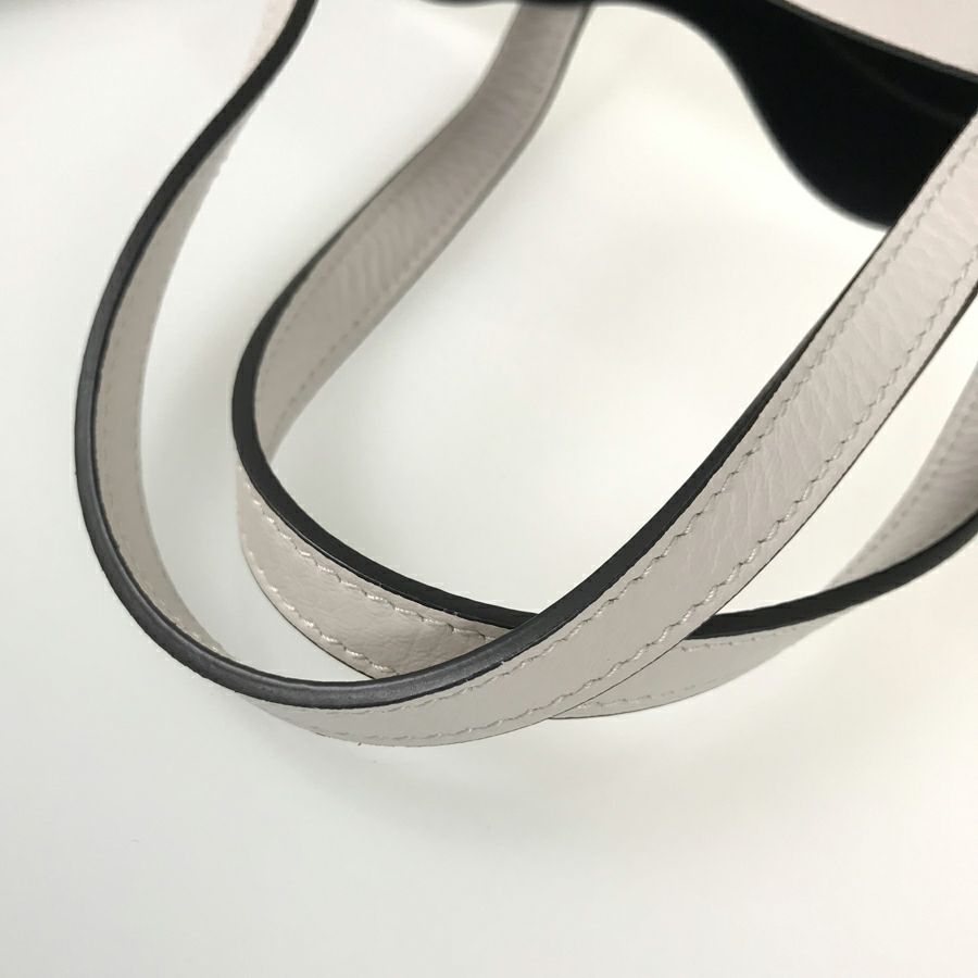 バレンシアガ トートバッグ