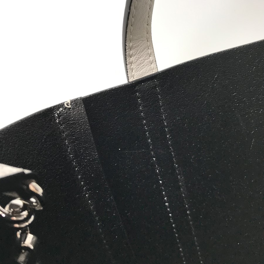 バレンシアガ トートバッグ