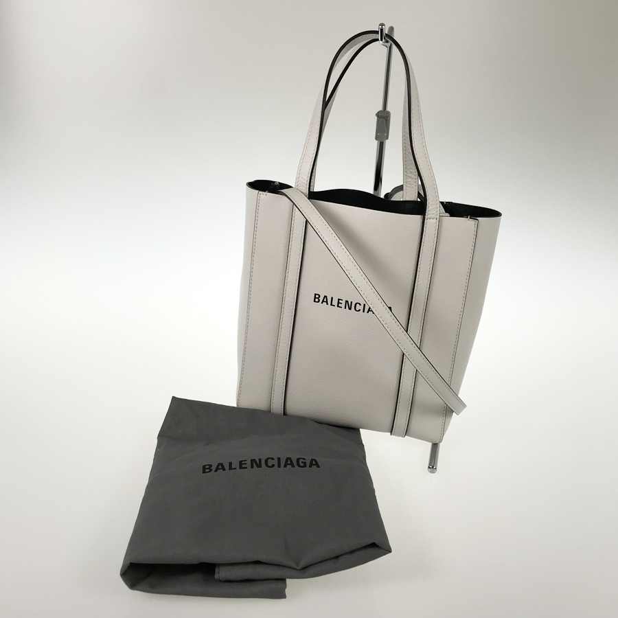 バレンシアガ トートバッグ
