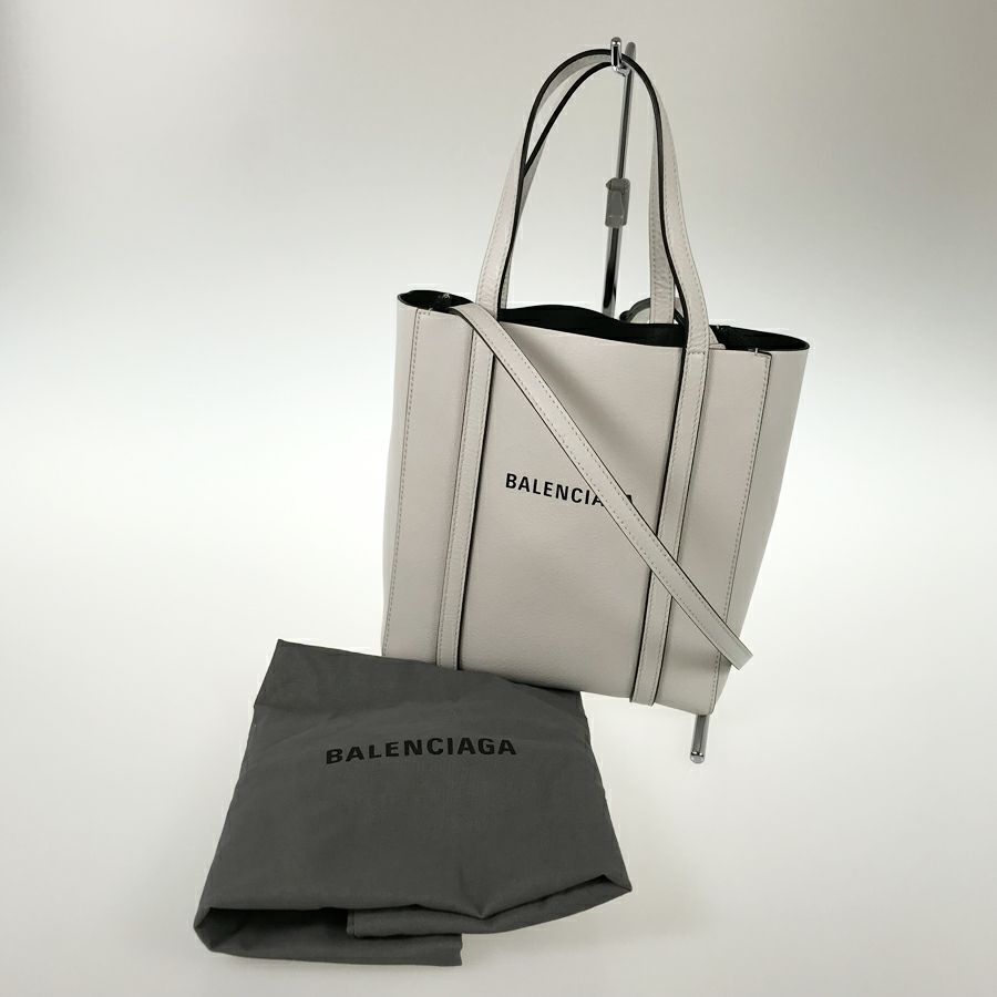 バレンシアガ トートバッグ