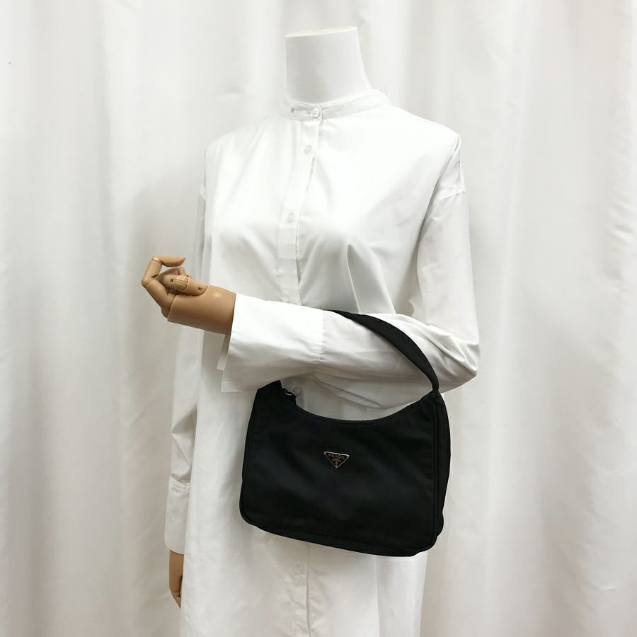 プラダ ハンドバッグ