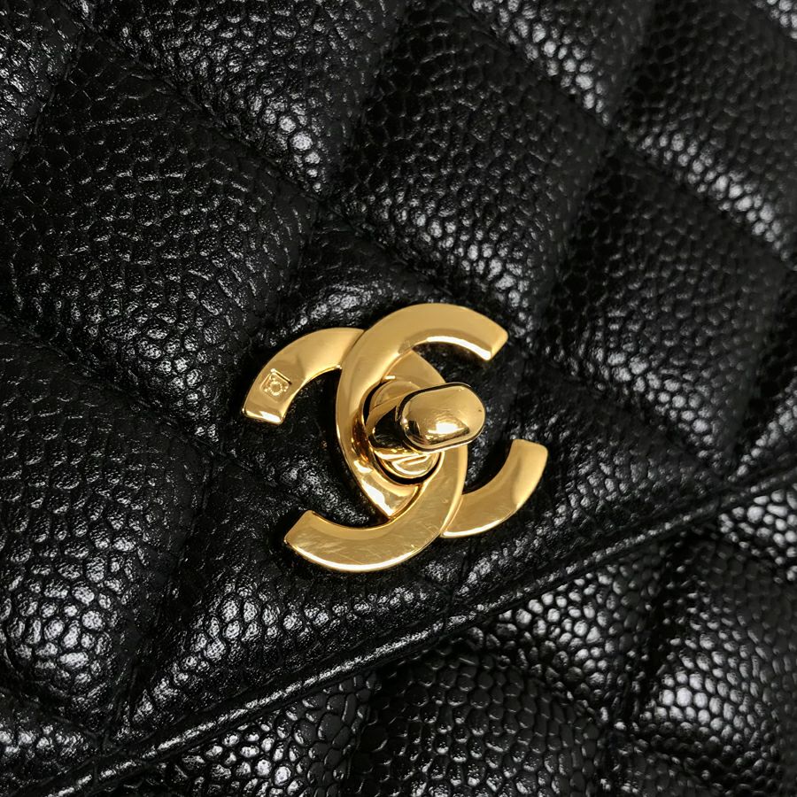 シャネル ハンドバッグ