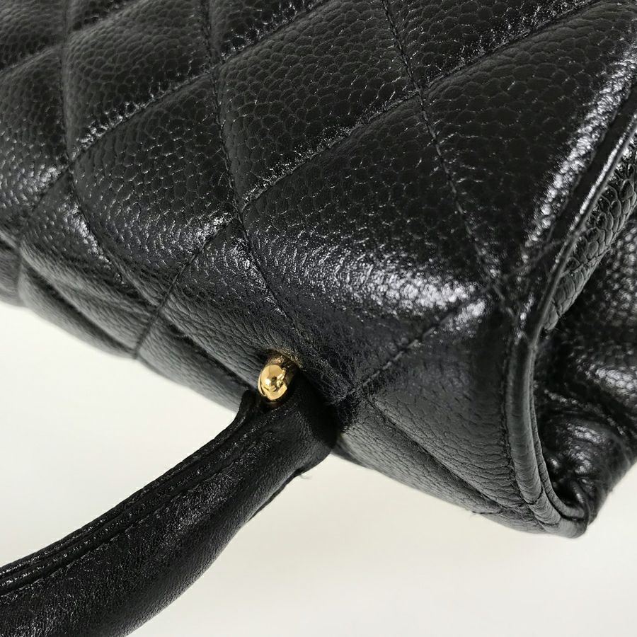 シャネル ハンドバッグ