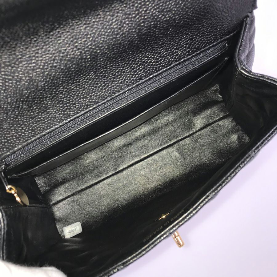 シャネル ハンドバッグ