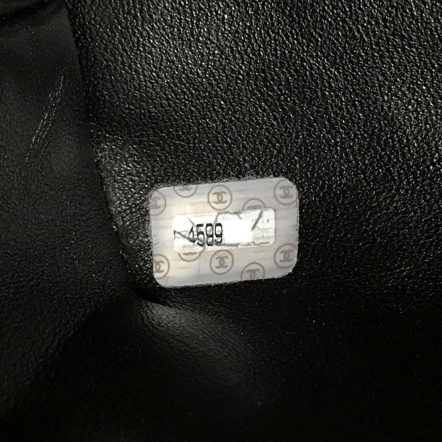 シャネル ハンドバッグ