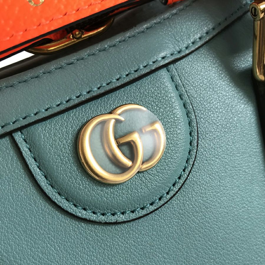 グッチ ハンドバッグ