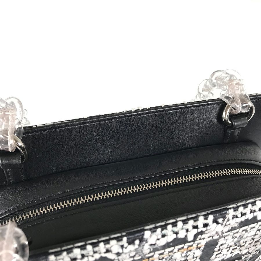 シャネル ショルダーバッグ