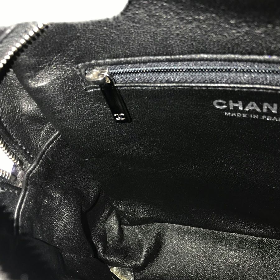 シャネル ショルダーバッグ