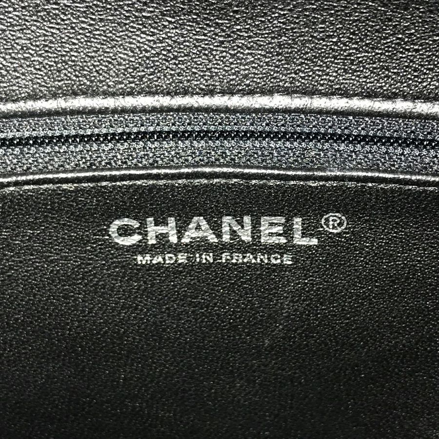 シャネル ショルダーバッグ