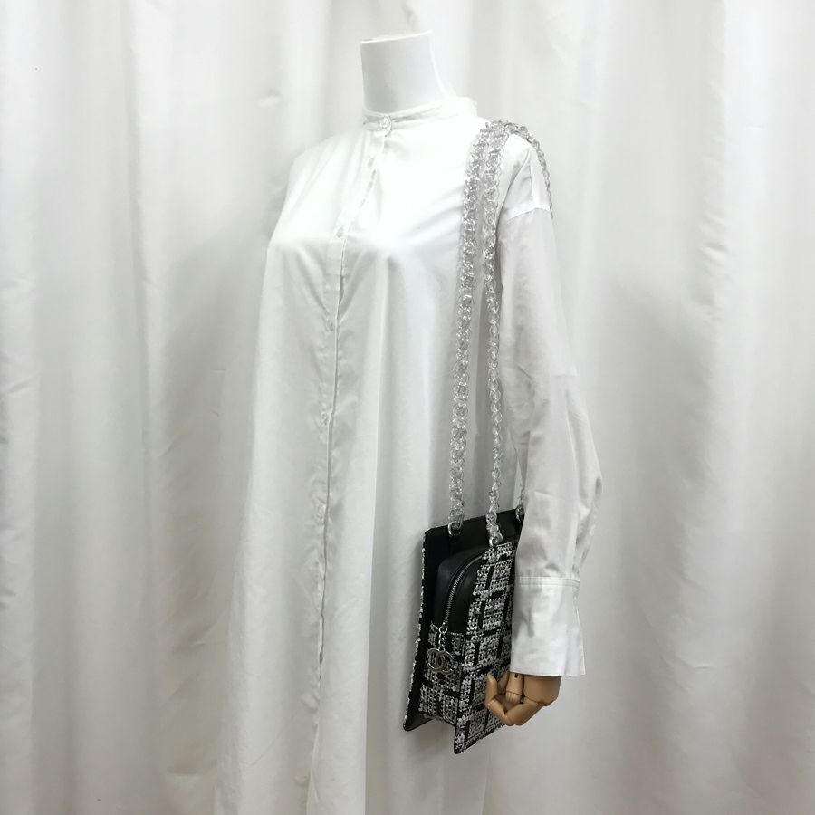 シャネル ショルダーバッグ