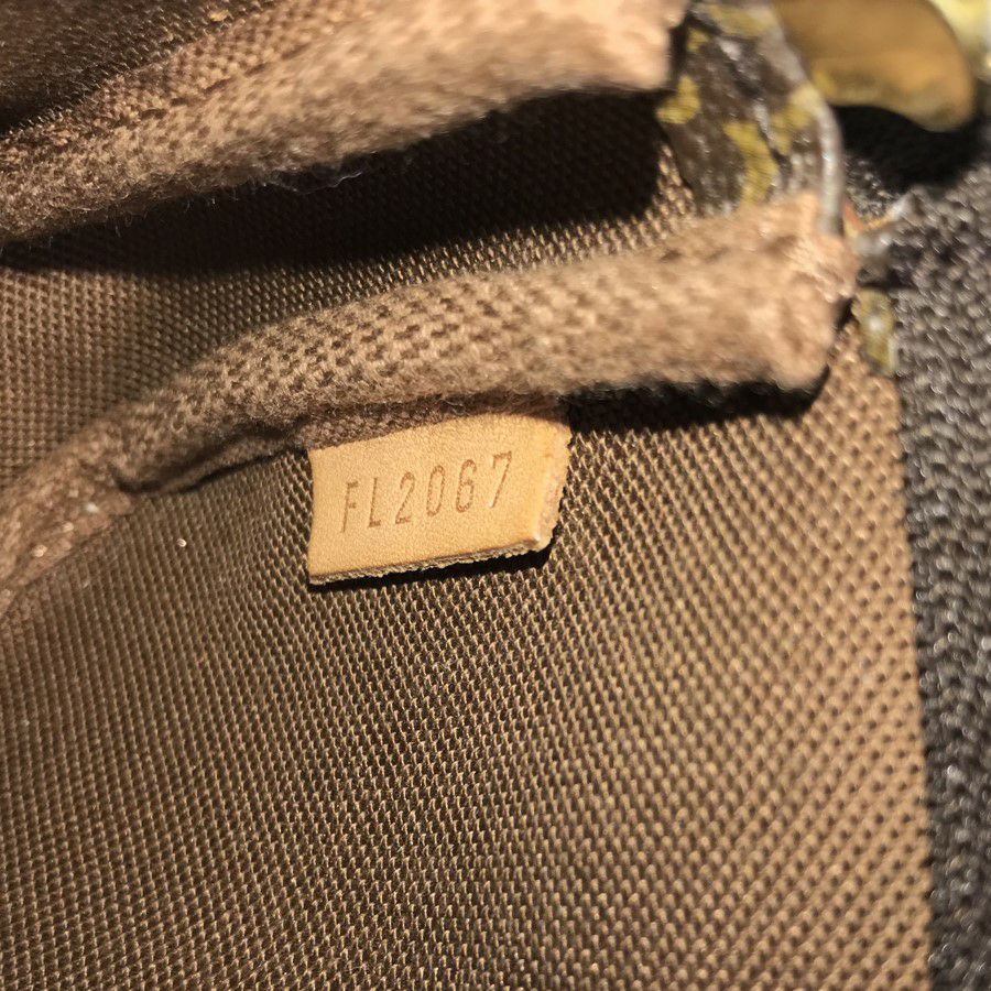 ルイ・ヴィトン ポーチ