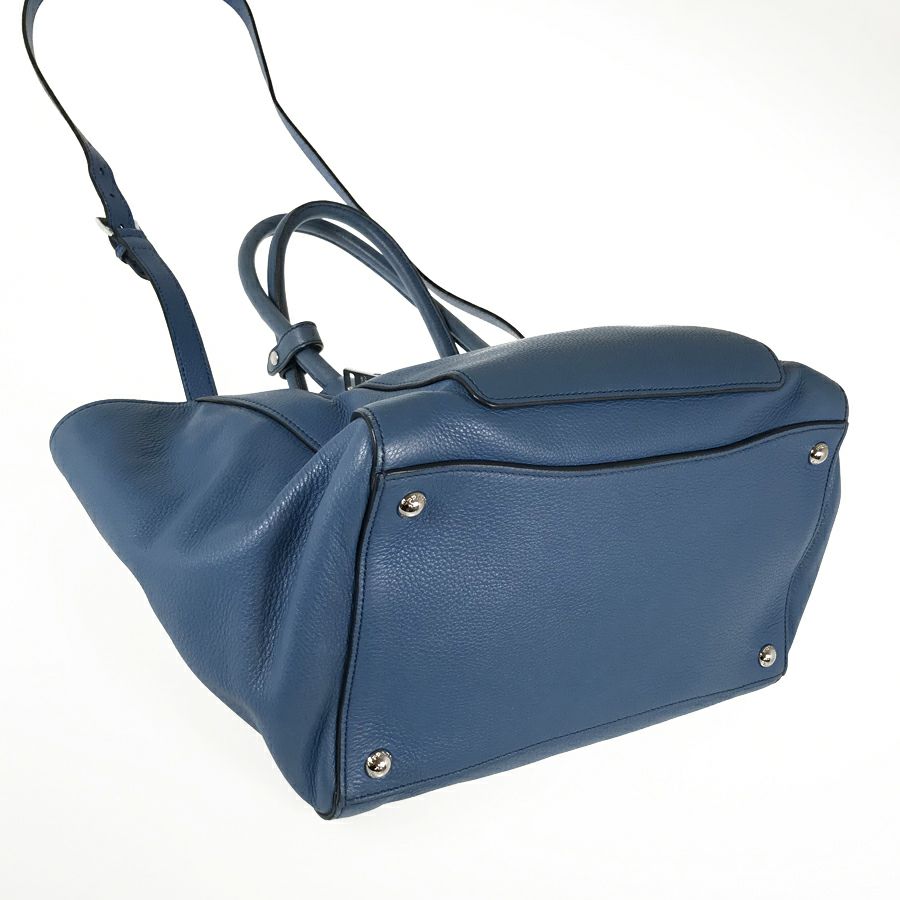 プラダ トートバッグ