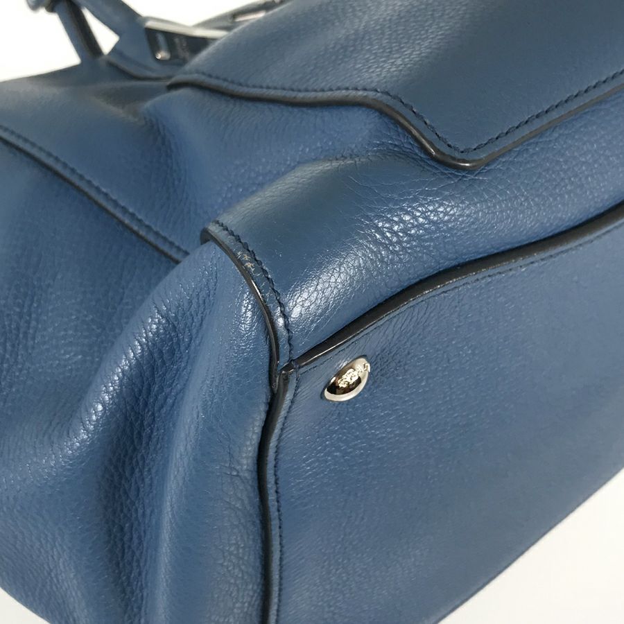 プラダ トートバッグ