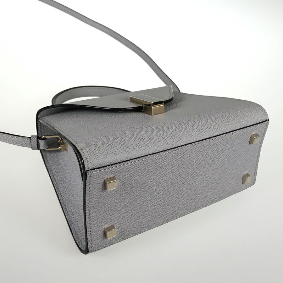 ヴァレクストラ ハンドバッグ