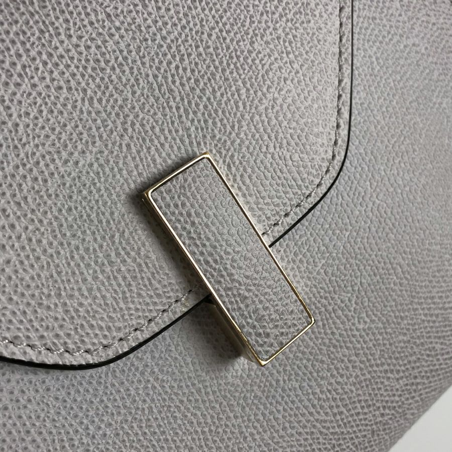 ヴァレクストラ ハンドバッグ