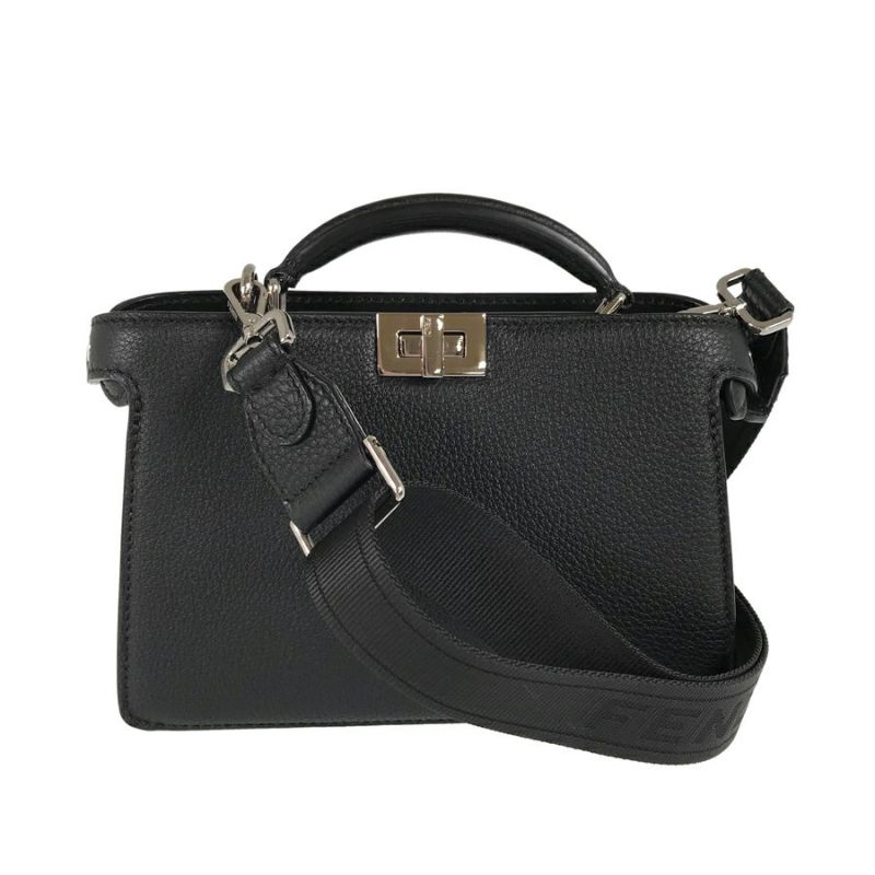 フェンディ ハンドバッグ