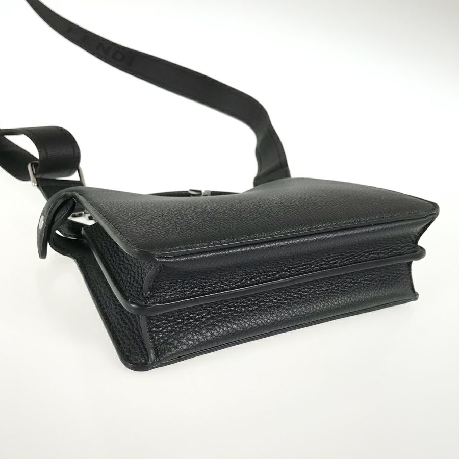 フェンディ ハンドバッグ