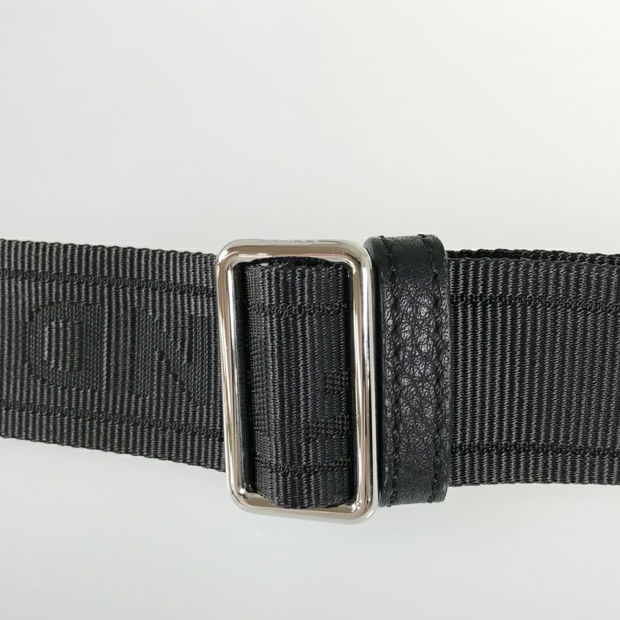 フェンディ ハンドバッグ