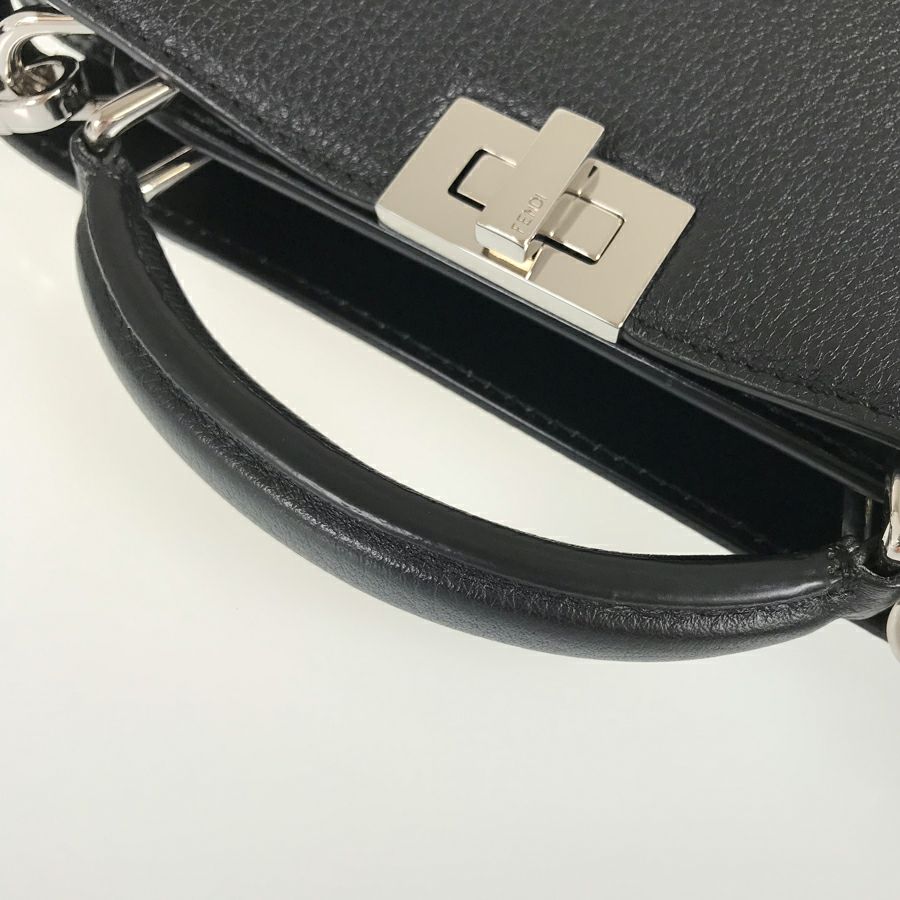 フェンディ ハンドバッグ