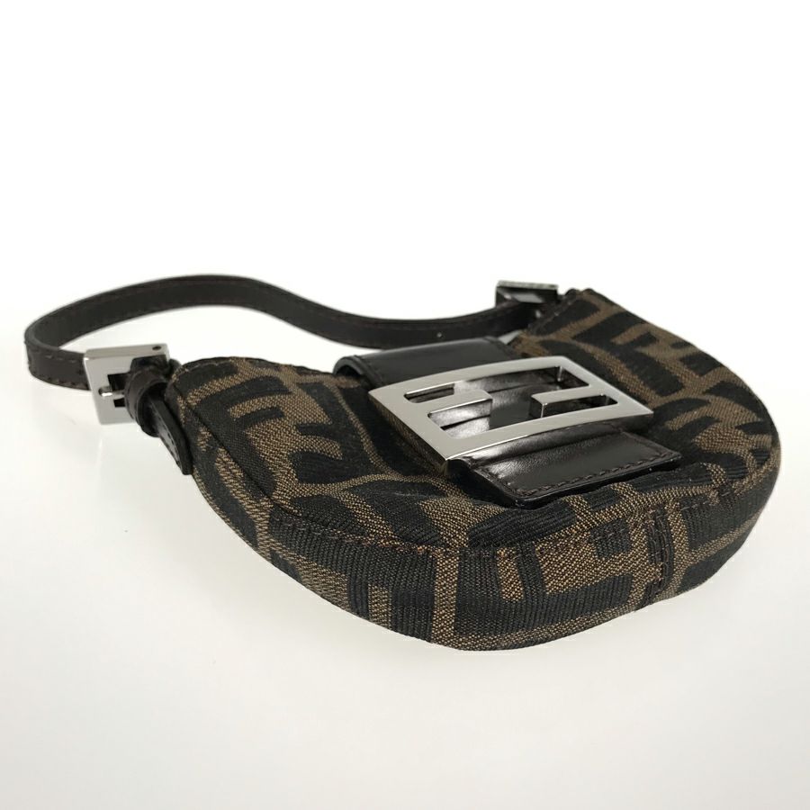 フェンディ ハンドバッグ