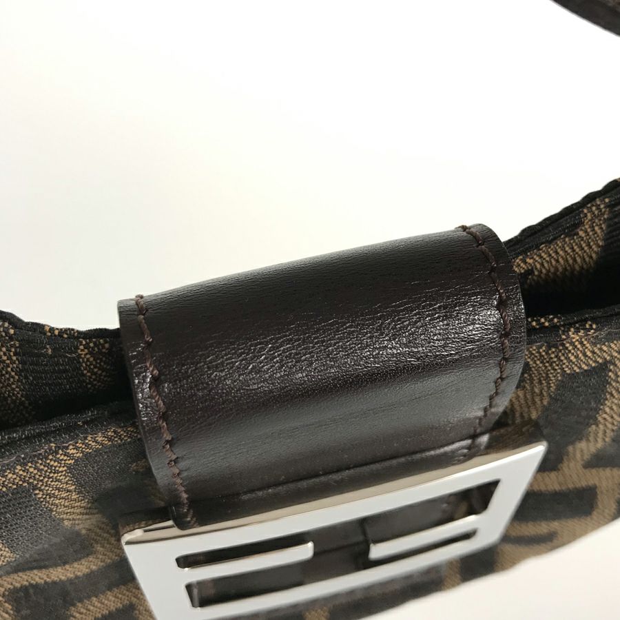 フェンディ ハンドバッグ