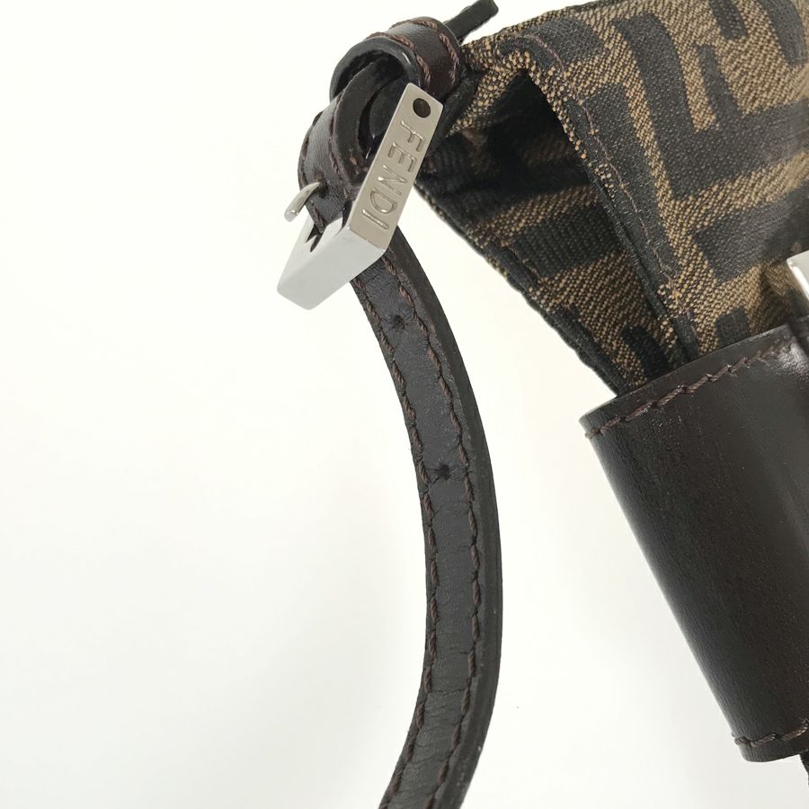 フェンディ ハンドバッグ