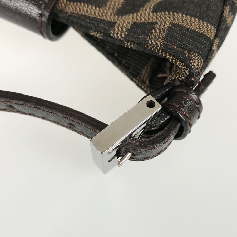 フェンディ ハンドバッグ