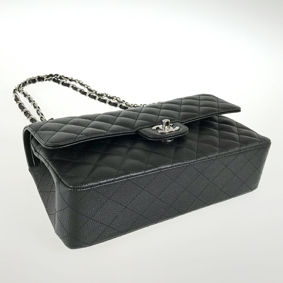 シャネル ショルダーバッグ