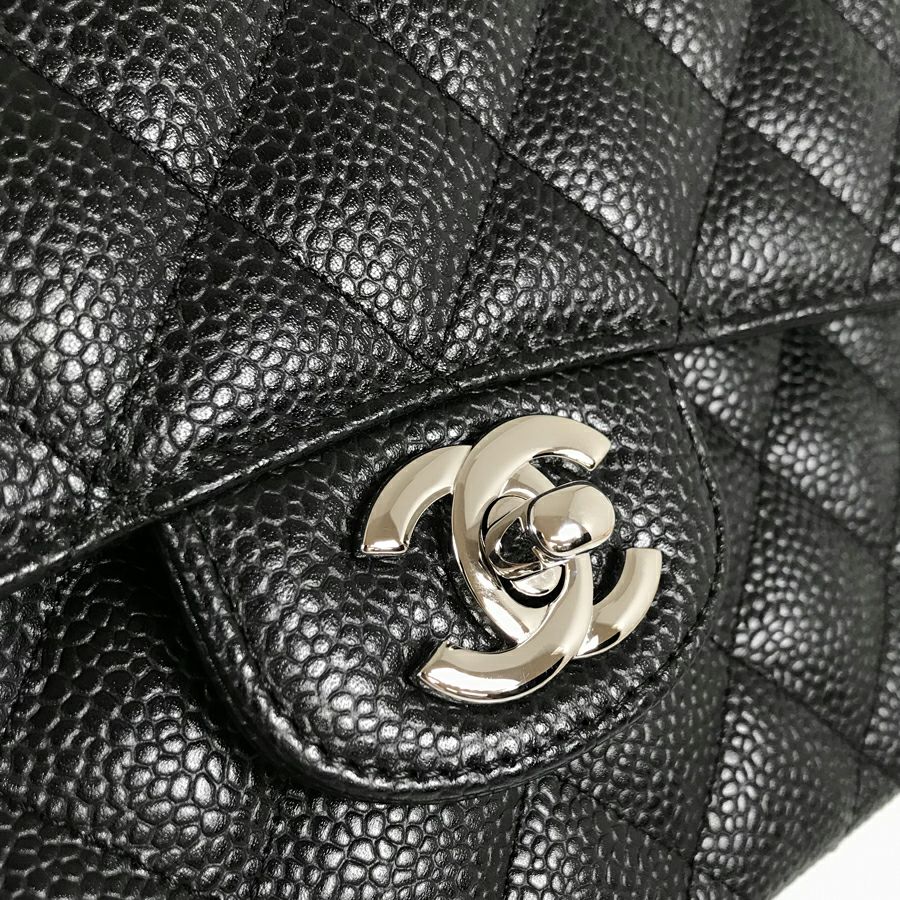 シャネル ショルダーバッグ