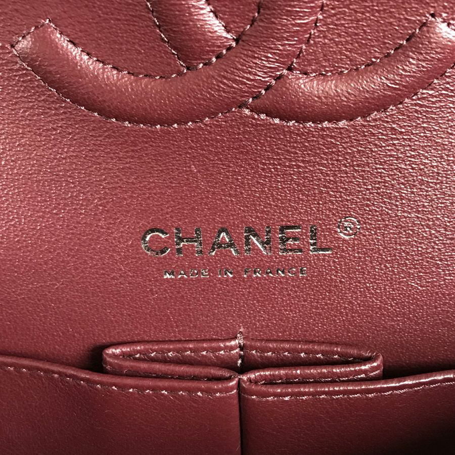 シャネル ショルダーバッグ