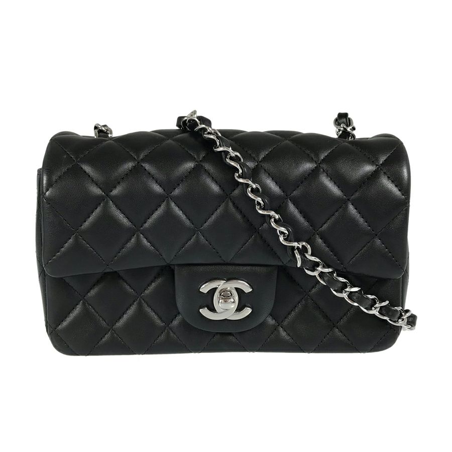 シャネル ショルダーバッグ