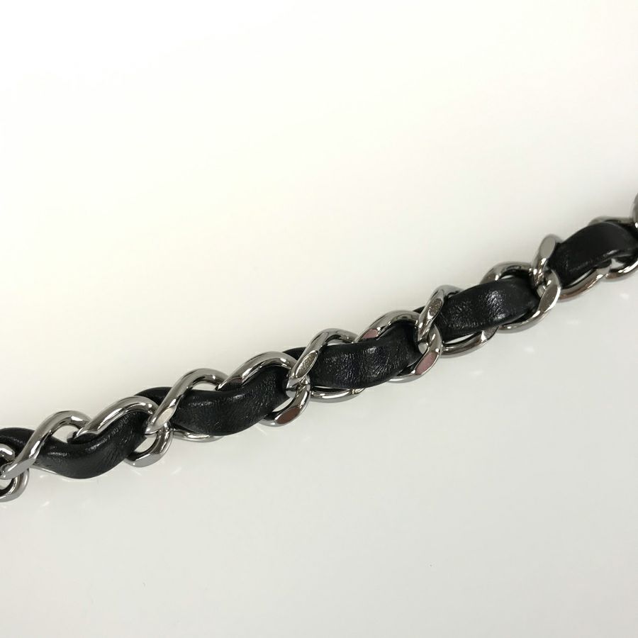 シャネル ショルダーバッグ