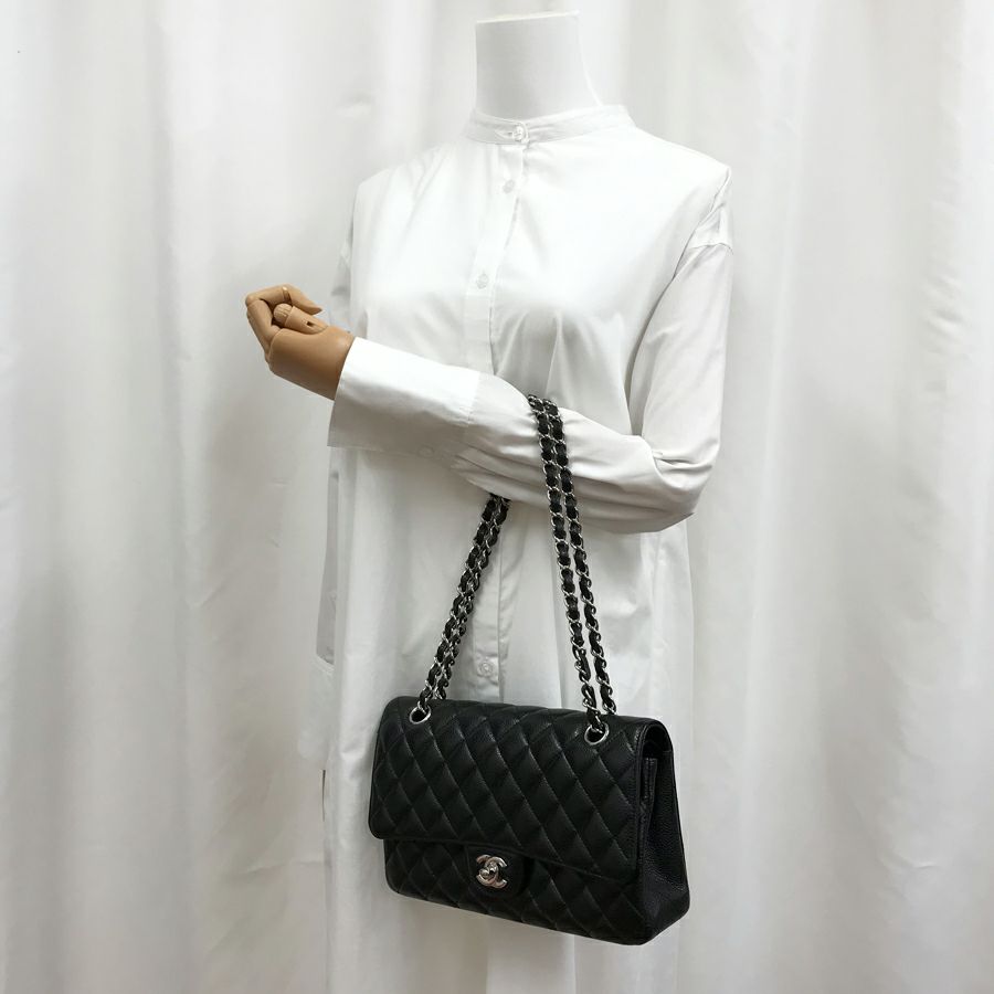 シャネル ショルダーバッグ