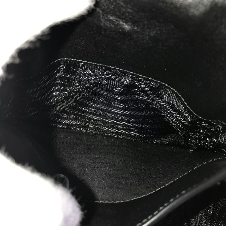 プラダ ハンドバッグ