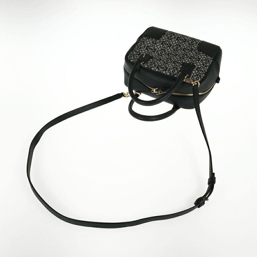 ロエベ ハンドバッグ