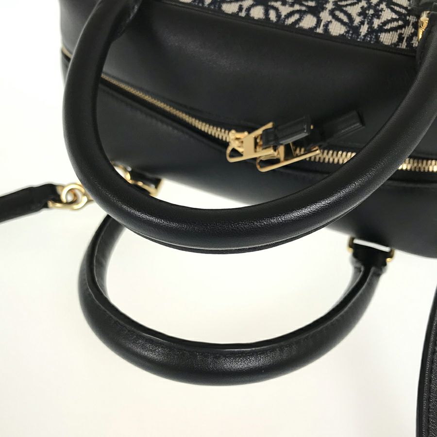 ロエベ ハンドバッグ