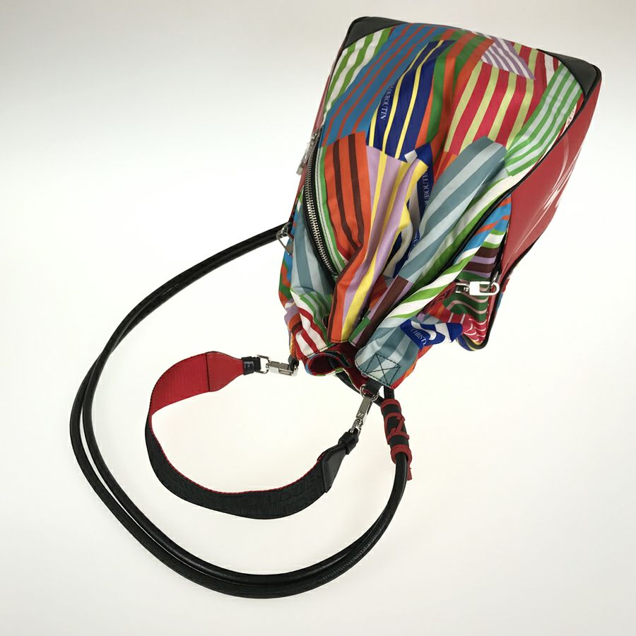 クリスチャンルブタン ショルダーバッグ