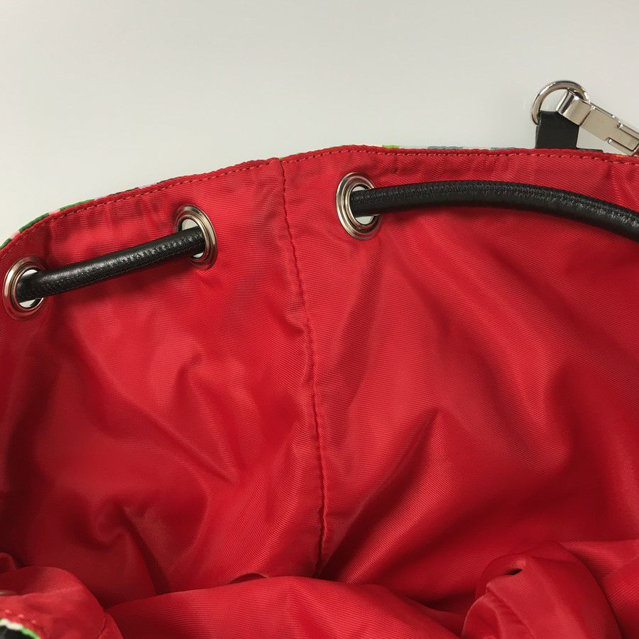 クリスチャンルブタン ショルダーバッグ