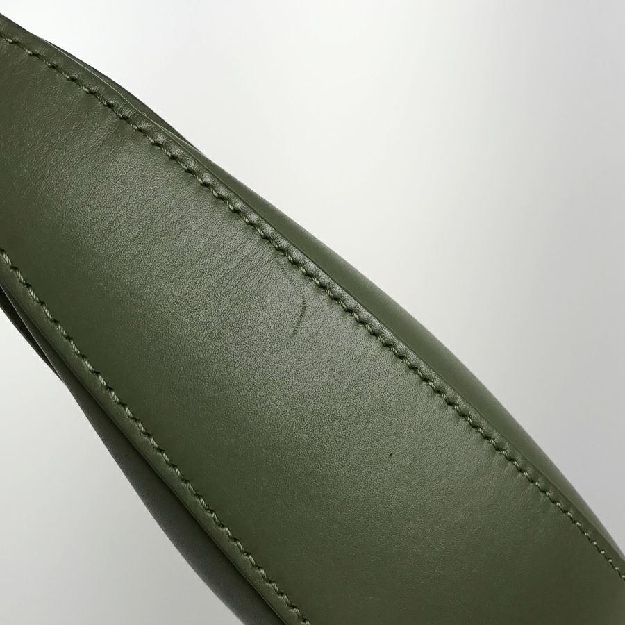 ロエベ ショルダーバッグ