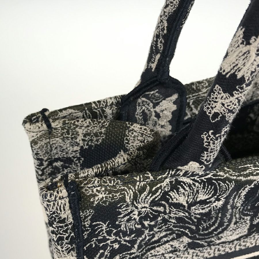 ディオール ハンドバッグ