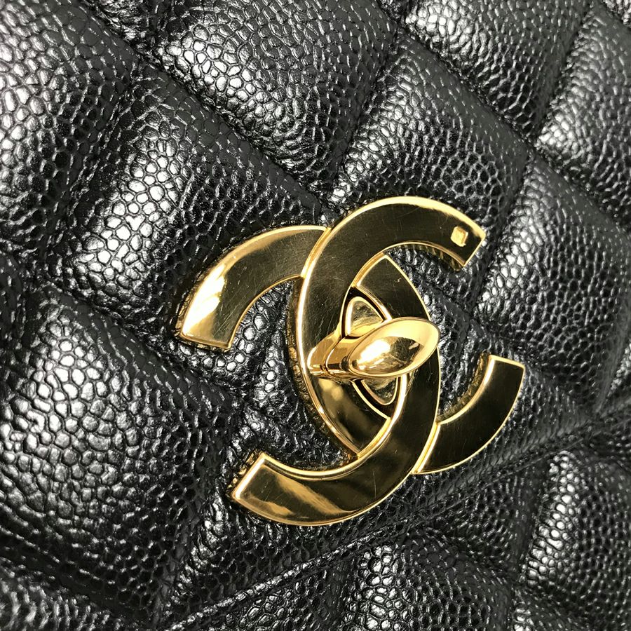 シャネル ショルダーバッグ