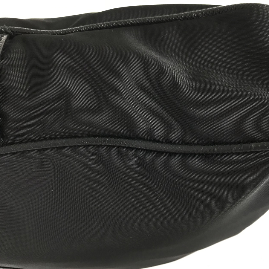 プラダ ショルダーバッグ