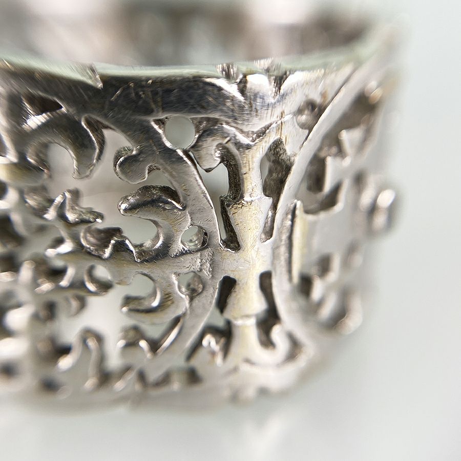 ローリーロドキン リング