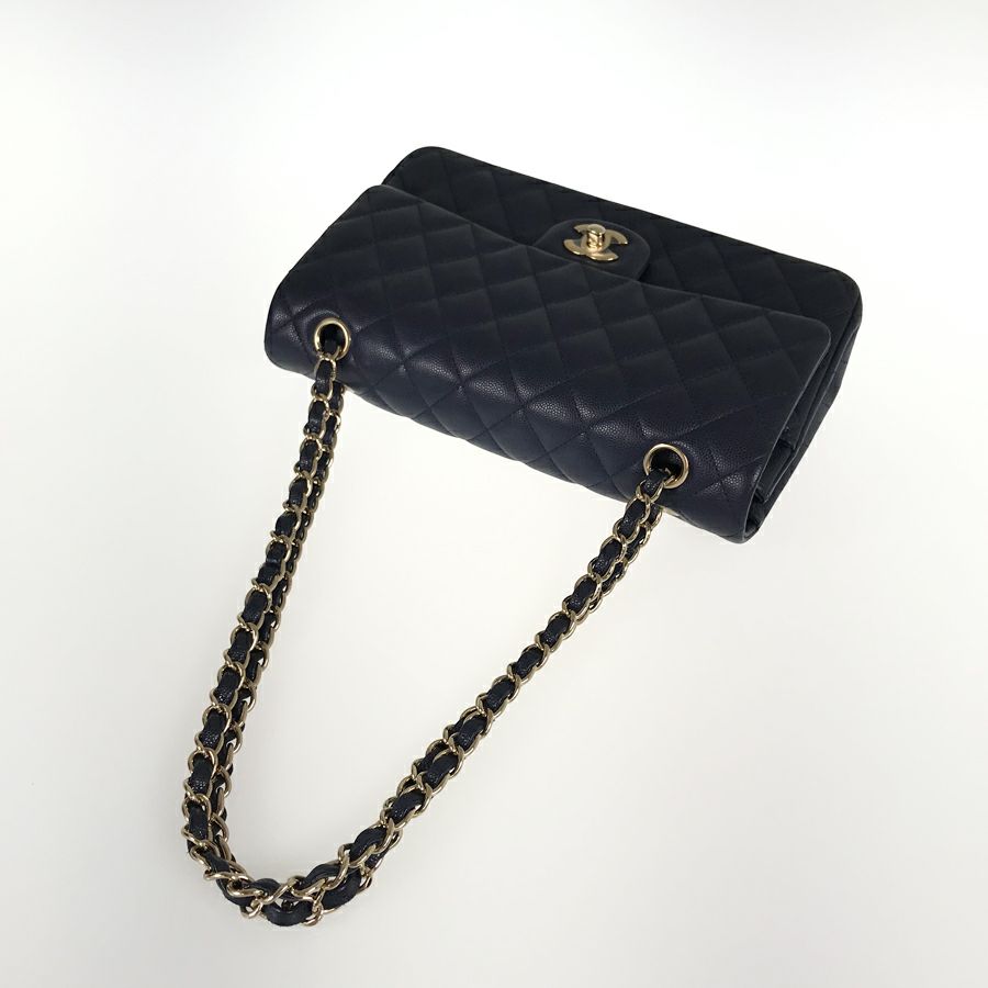 シャネル ショルダーバッグ