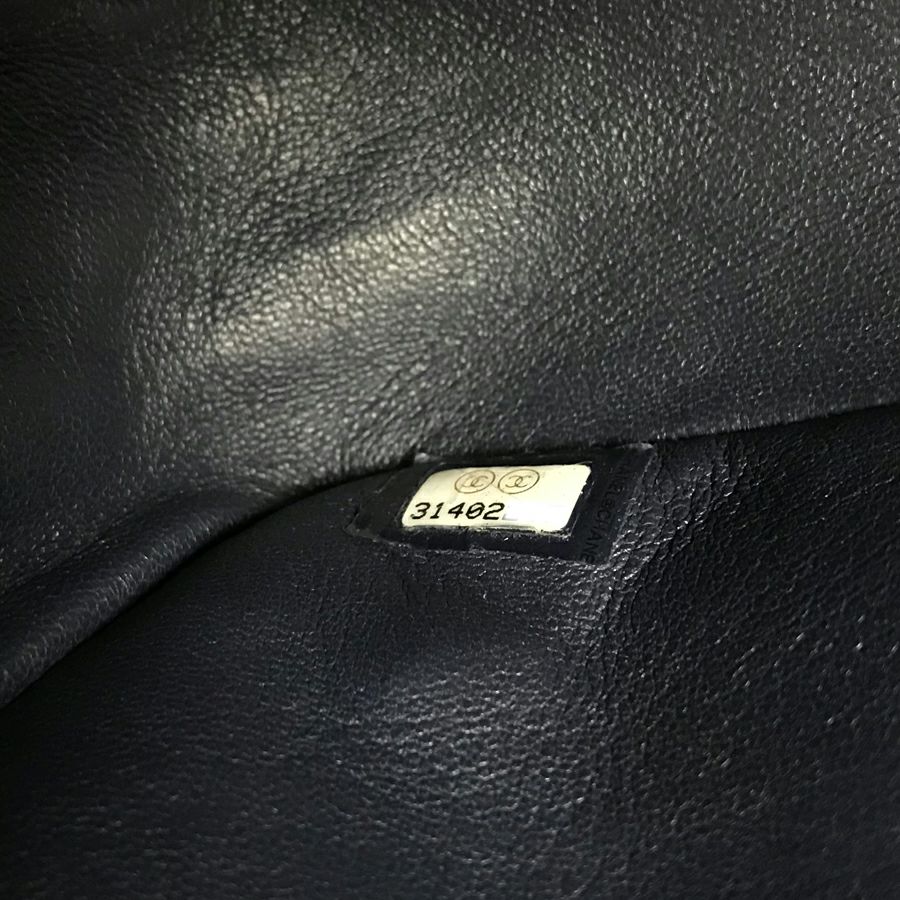 シャネル ショルダーバッグ