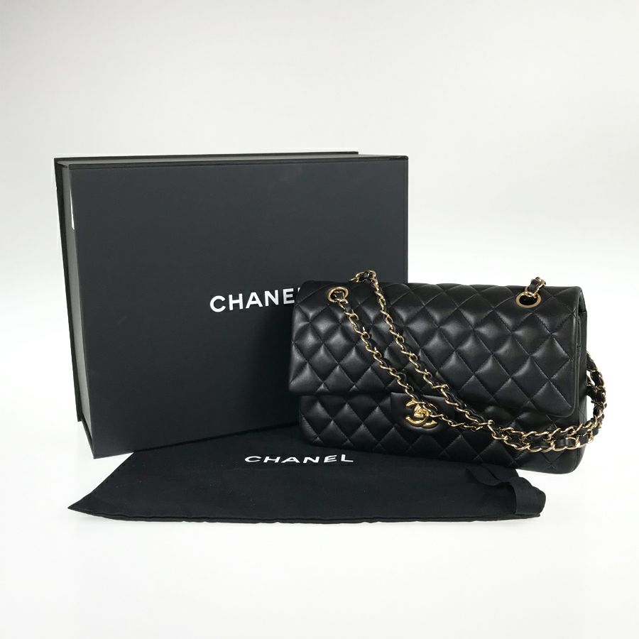 シャネル ショルダーバッグ