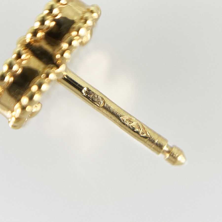 ヴァンクリーフ＆アーペル ピアス