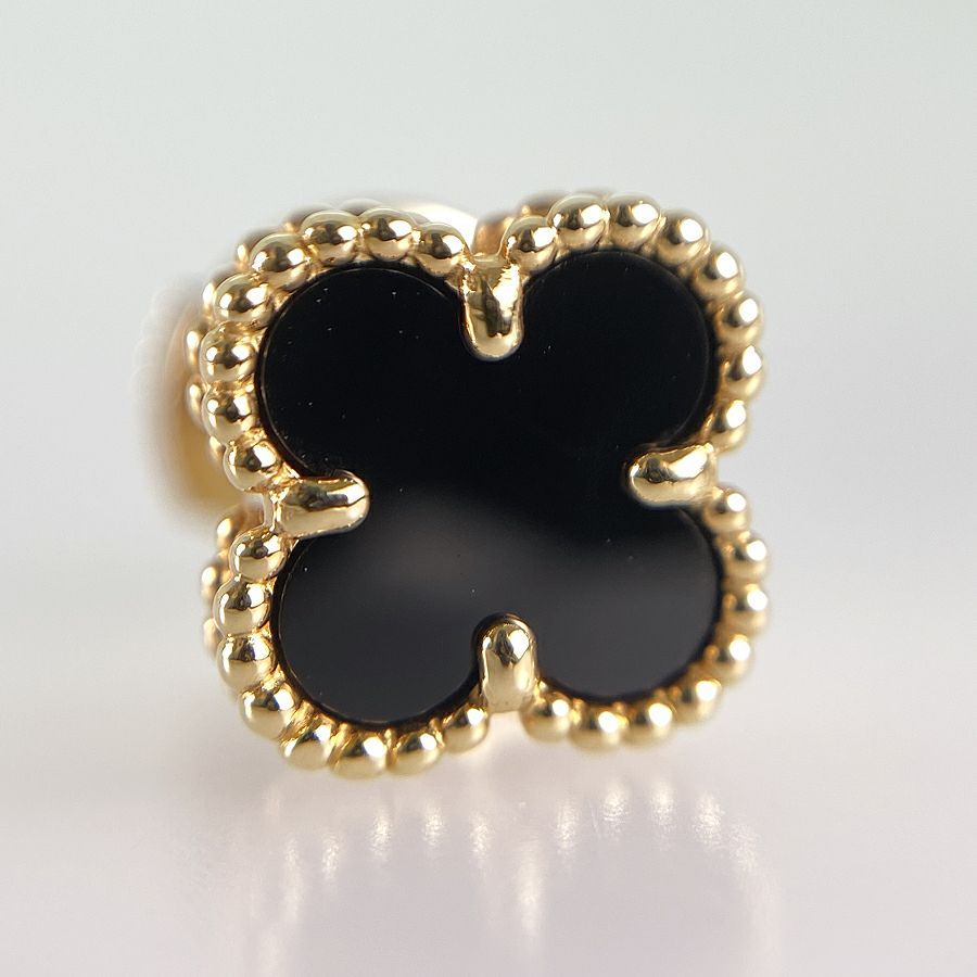 ヴァンクリーフ＆アーペル ピアス