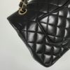 シャネル ショルダーバッグ